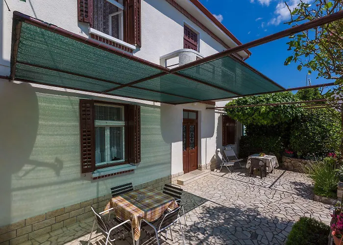 Holiday home Charmantes In Traumhafter Lage Nur 500 Meter Zum Mit Parkplatz, Grill Jadranovo