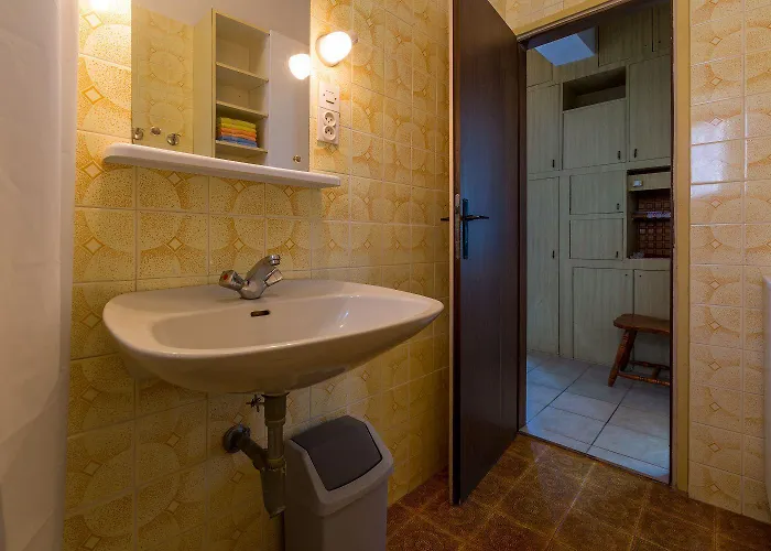 Charmantes In Traumhafter Lage Nur 500 Meter Zum Mit Parkplatz, Grill Holiday home *